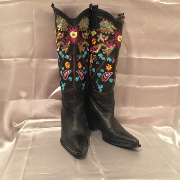 LEATHER COWGIRL BOOTS  WITH COLORFUL EMBROIDERY 7.5 - Picture 8 of 9